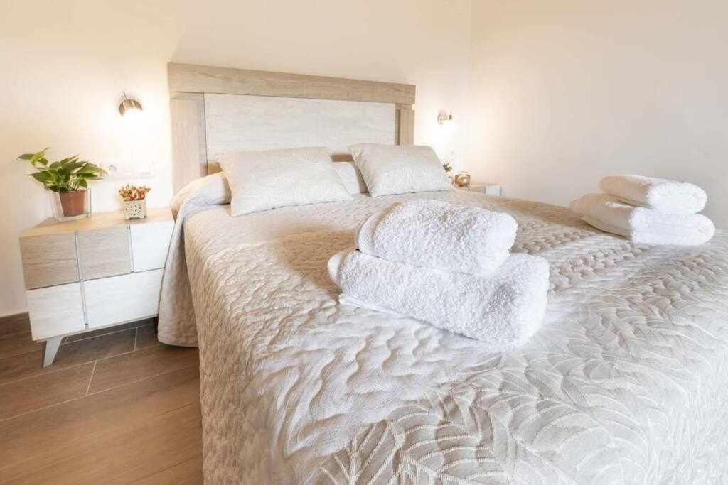 Apartamentos El Mirador Villarroya de los Pinares Esterno foto